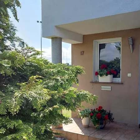 Nella Prázdninový dům Darłowo