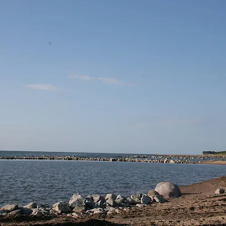 Semesterbostad Nella *