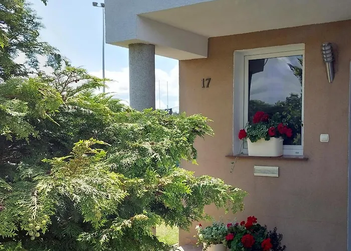 Nella Сasa de vacaciones Darłowo